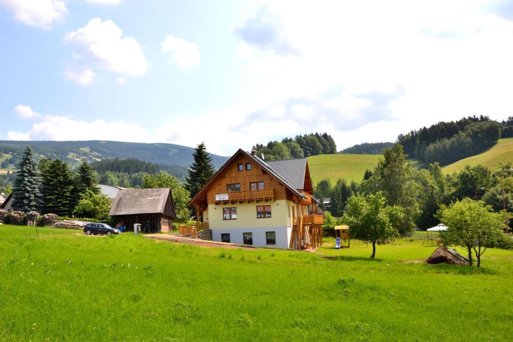 Apartmany Ski Lift Rokytnice nad Jizerou Bagian luar foto